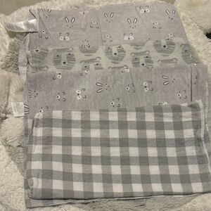 Gray Baby Blankets with Animal and Check Patterns